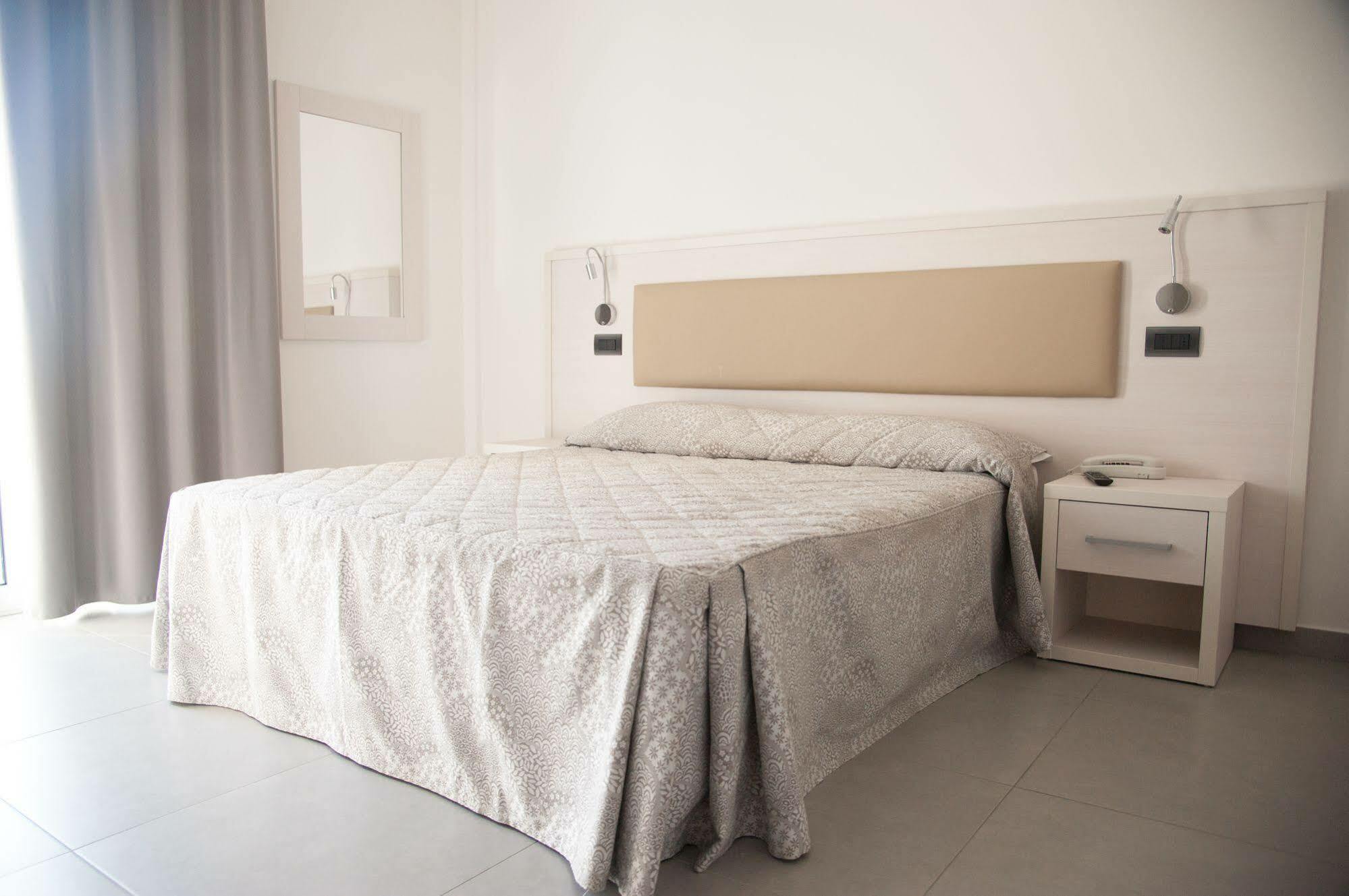 Residence Hotel Albachiara Rimini Luaran gambar